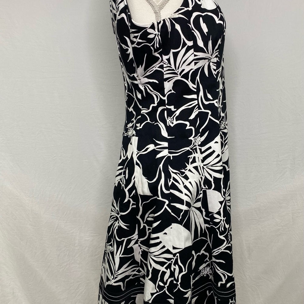 Ann Taylor size 8 ,Black and white color dress zipper - Picture 3 of 11